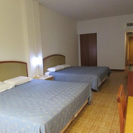 Hotel Supreme Singapur Dış mekan fotoğraf