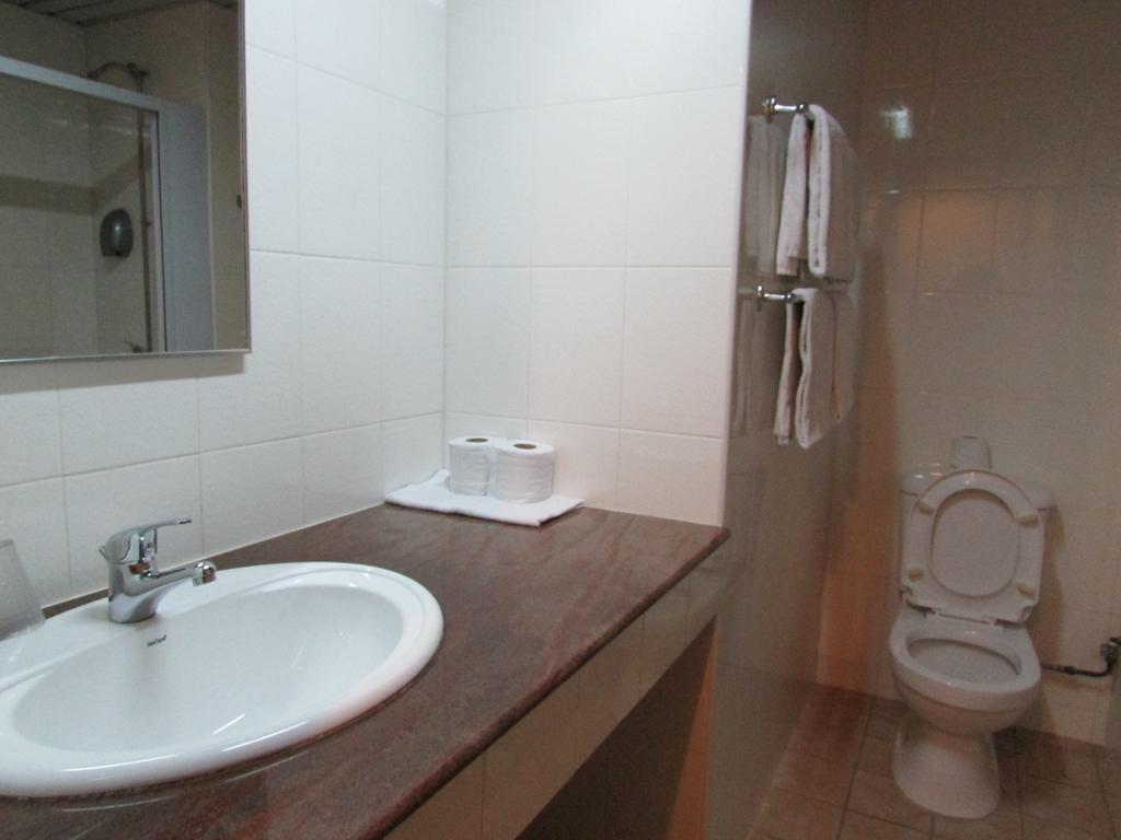 Hotel Supreme Singapur Dış mekan fotoğraf