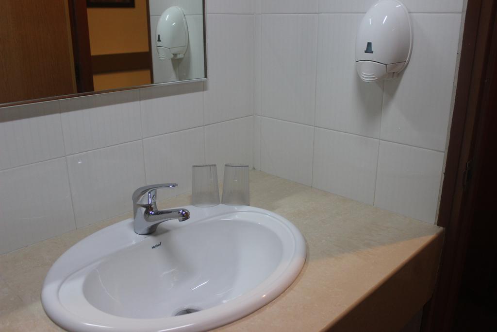 Hotel Supreme Singapur Dış mekan fotoğraf